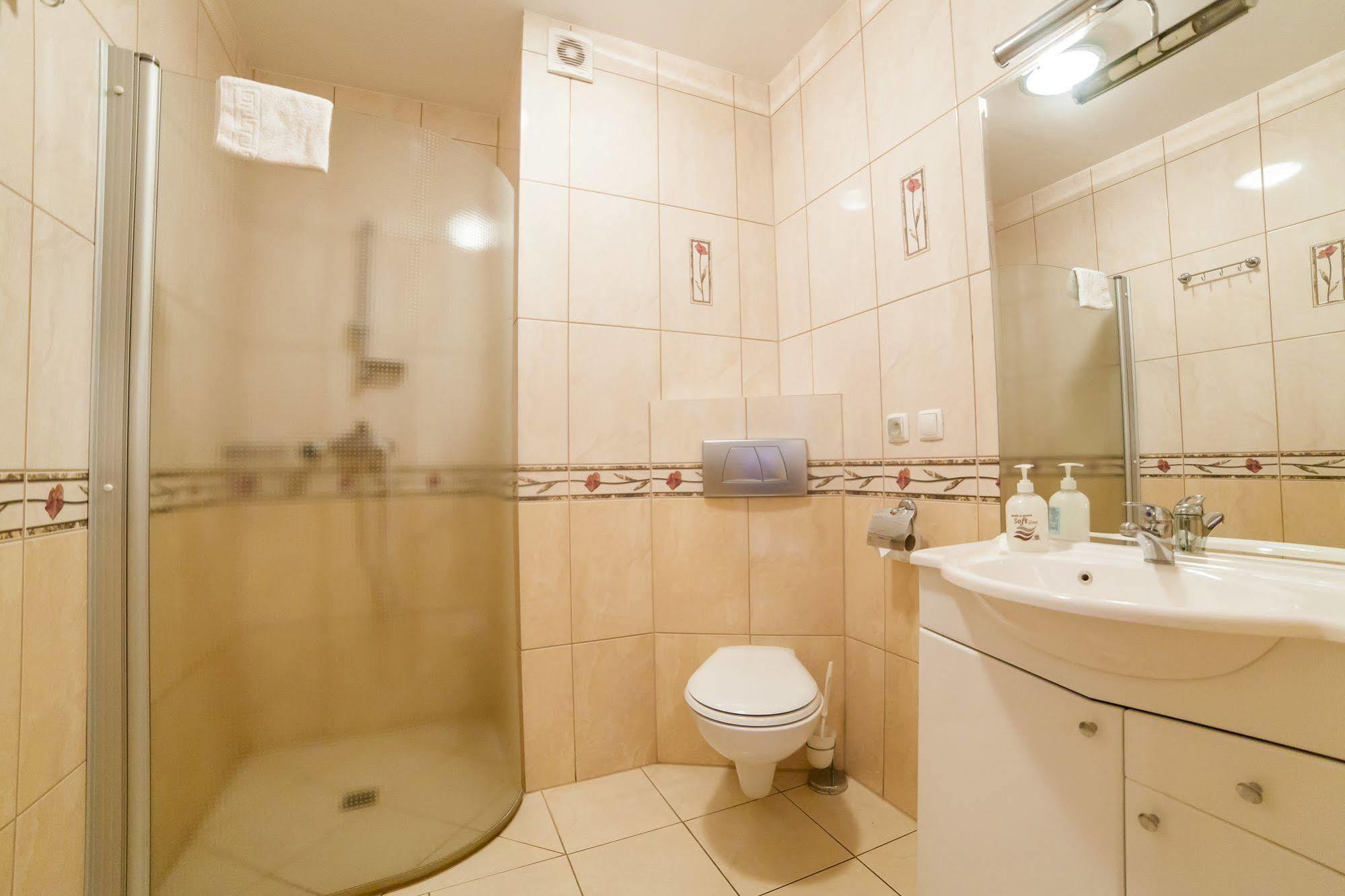 Olymp Apartment Kolobrzeg Exterior photo